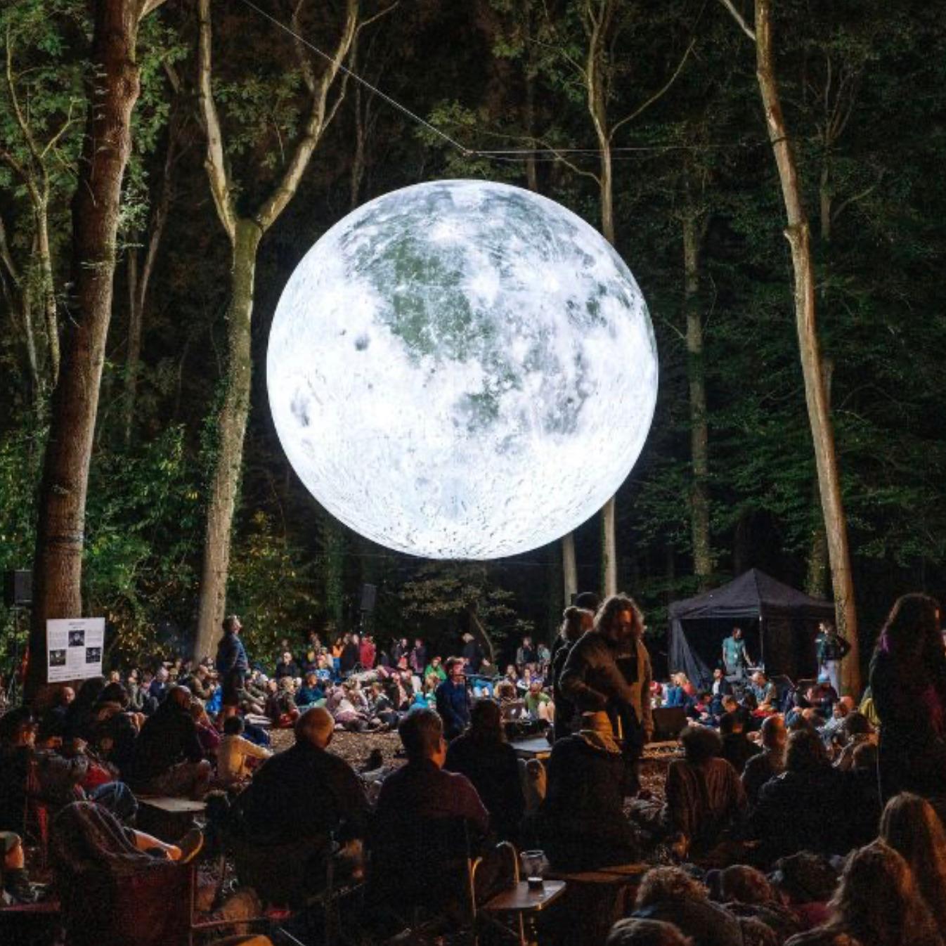 Filux regresa y convierte Paseo de la Reforma en un espectáculo de luz y arte nocturno